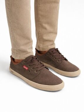 Size 10 Levi’s Men’s Turner Woodward Style Casual‎ Sneakers Brown Comfort